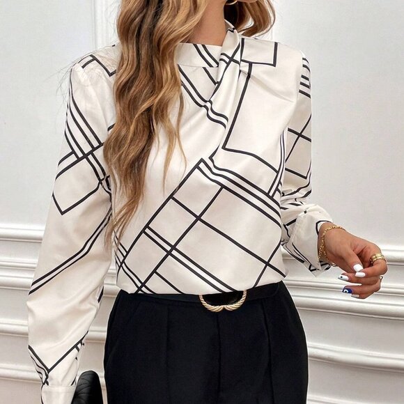 White Boho Womens Geo Print Twist Front Blouse - Picture 3 of 5